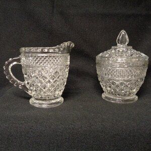 Anchor Hocking Wexford cream and  covered sugar set  MINT condition